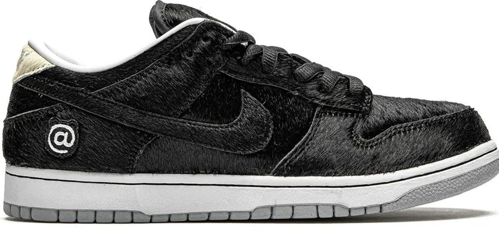 Nike x Medicom Toy SB Dunk Low "BE@RBRICK"