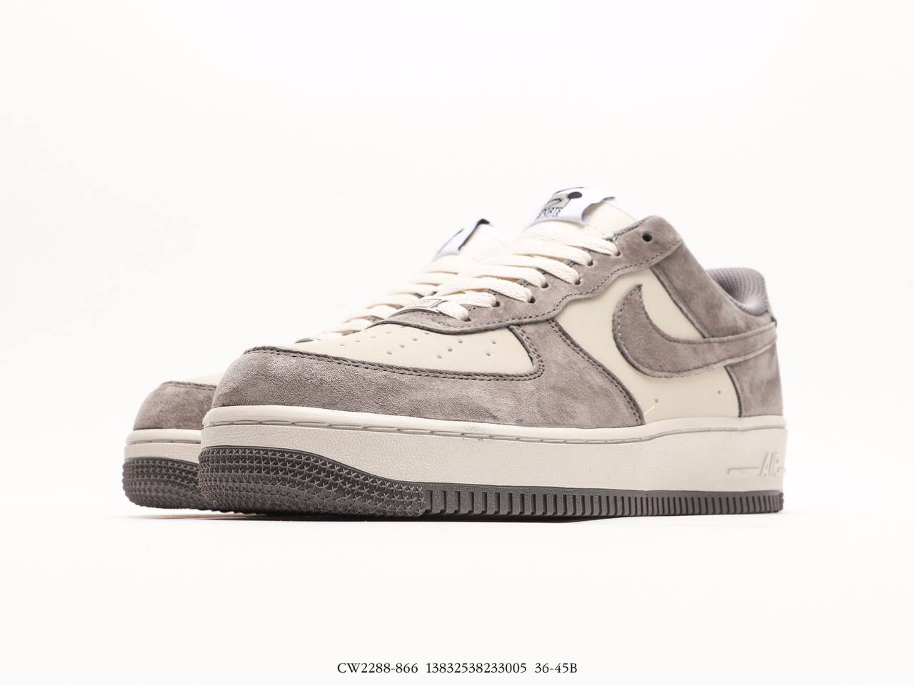 Air Force 1 Low "Black carbonash Pigeon gray"