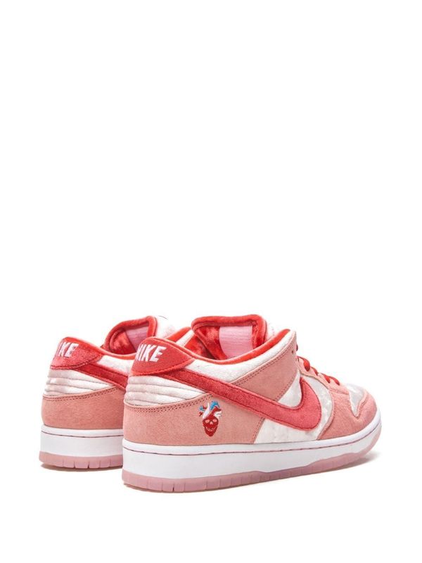 Nike SB Dunk Low Pro VALENTINE